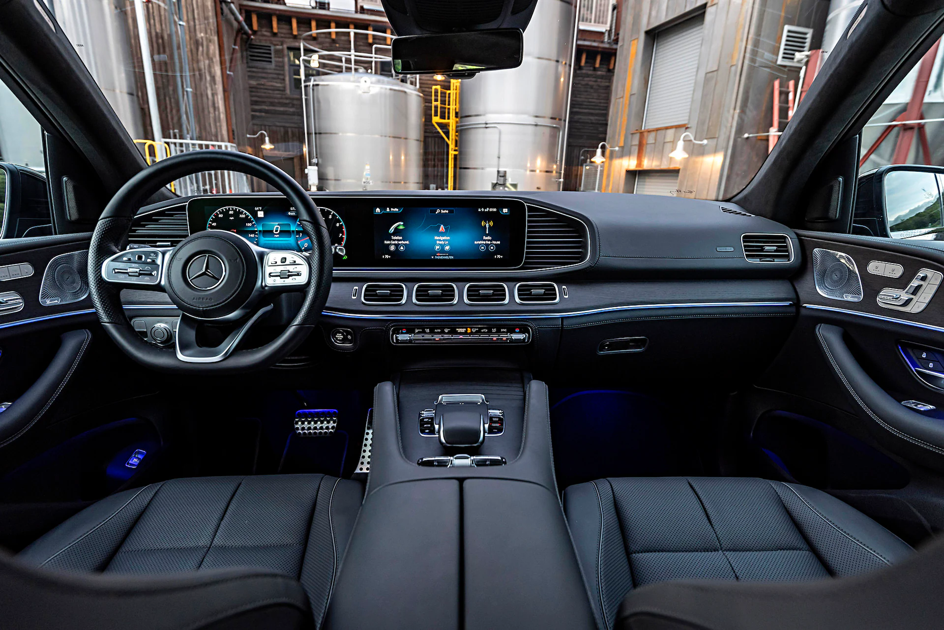 Mercedes GLS-interior 2025